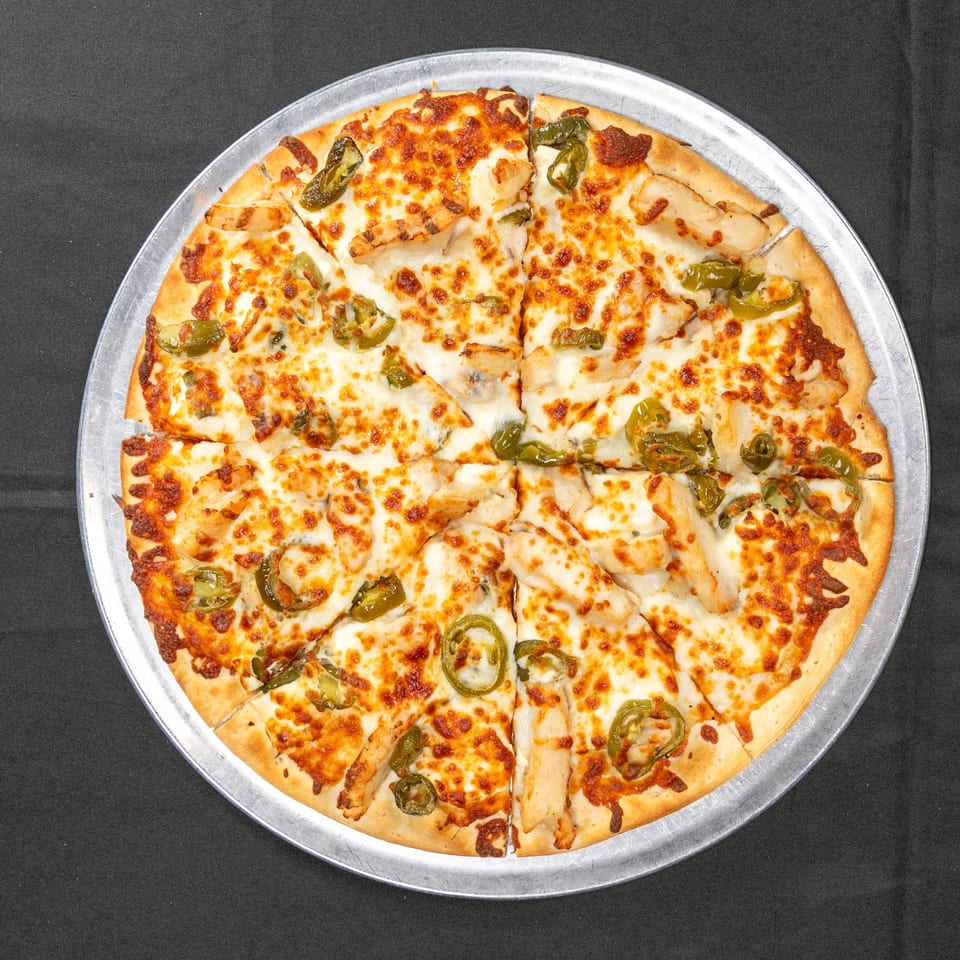 Jalapeno popper pizza